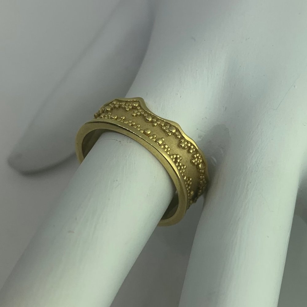 18k Yellow Gold Michelle Krespi Granulated Women's